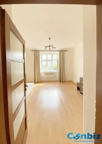 Pronájem bytu 2+1, Praha - Holešovice, U Uranie, 52 m2