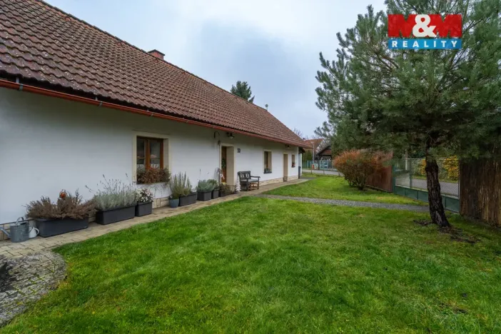 Prodej rodinného domu, Domousnice, 101 m2