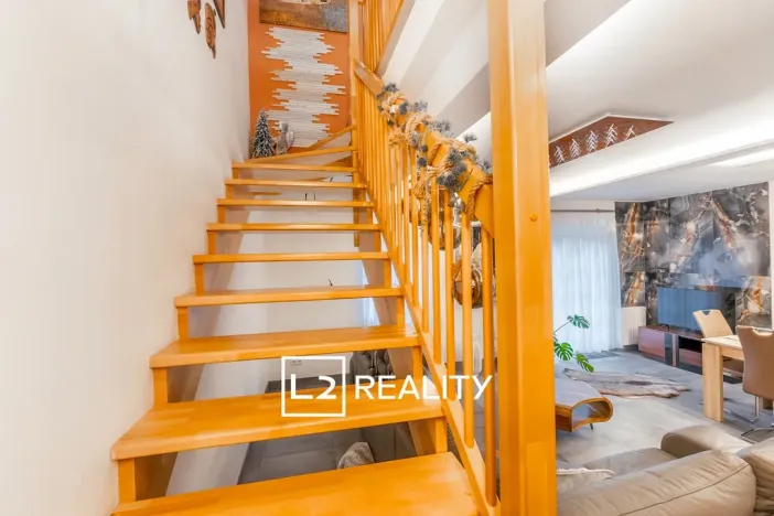 Prodej rodinného domu, Jenštejn, Zlatnická, 125 m2