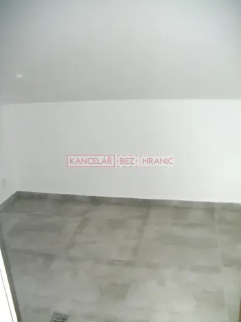 Pronájem bytu 2+kk, Hluk, Ostrožská, 78 m2