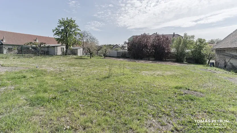 Prodej pozemku, Lišice, 1436 m2