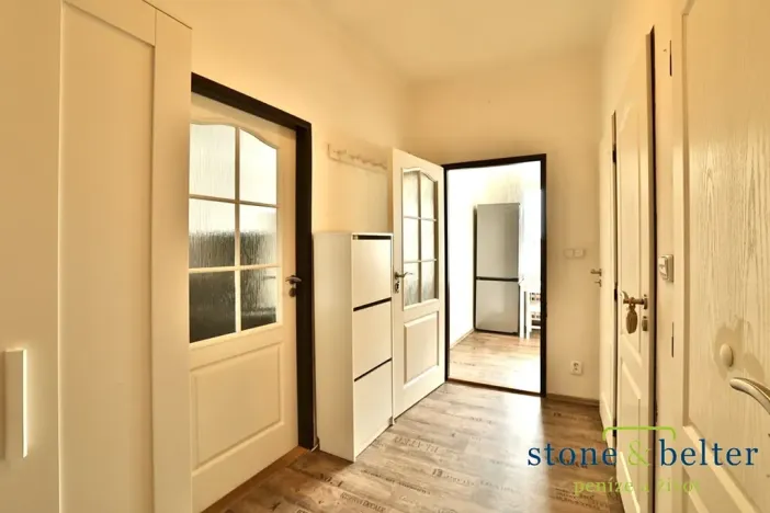 Pronájem bytu 1+1, Praha - Žižkov, Malešická, 43 m2