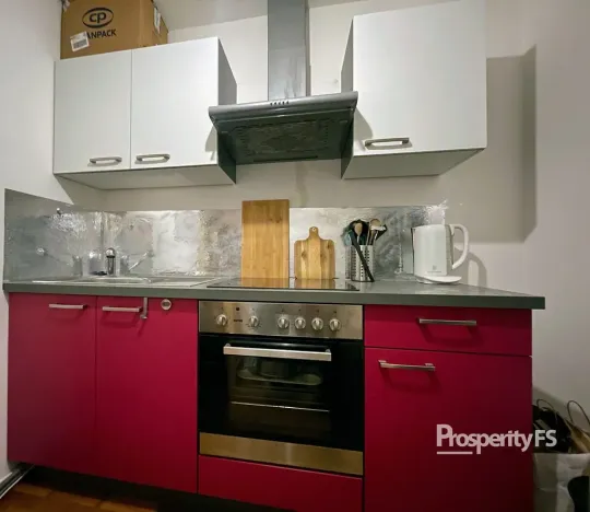 Pronájem bytu 1+kk, Praha - Břevnov, Šlikova, 31 m2