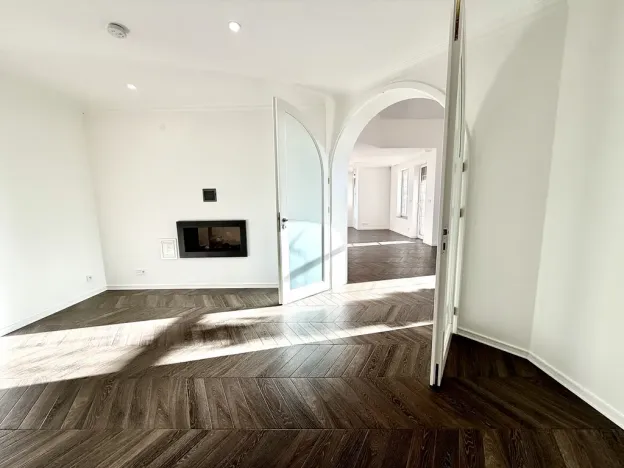 Pronájem rodinného domu, Jesenice - Zdiměřice, Skřivanová, 345 m2