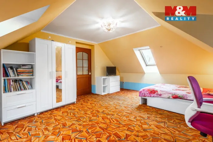 Prodej rodinného domu, Zlosyň, 142 m2