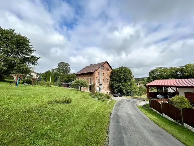 Prodej apartmánu, Líšnice, 300 m2