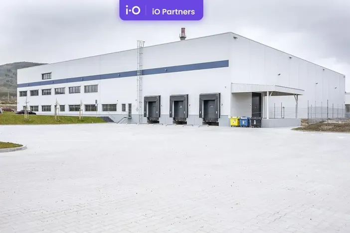 Pronájem skladu, Přestanov, 4262 m2