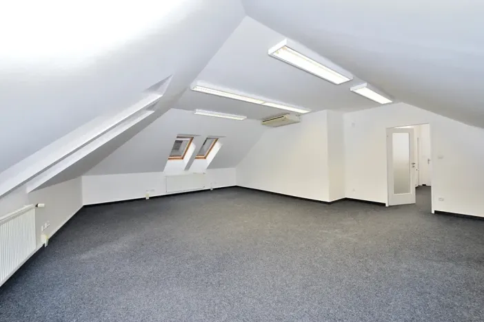 Pronájem kanceláře, Praha - Malá Chuchle, Zbraslavská, 87 m2