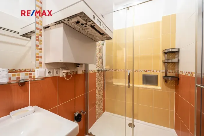 Pronájem bytu 2+1, Praha - Žižkov, Hartigova, 56 m2