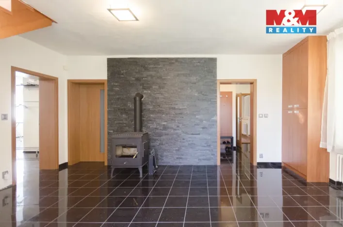 Prodej obchodního prostoru, Ostrava - Třebovice, Na Bezděku, 250 m2