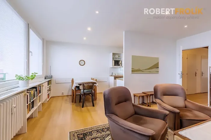 Pronájem bytu 4+kk, Praha - Ruzyně, Dědinská, 90 m2