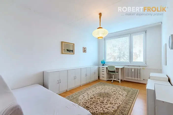 Pronájem bytu 4+kk, Praha - Ruzyně, Dědinská, 90 m2