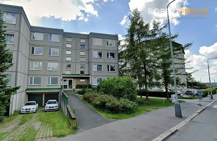 Pronájem bytu 4+kk, Praha - Ruzyně, Dědinská, 90 m2