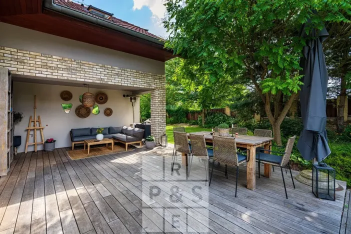 Prodej rodinného domu, Průhonice, Pod Valem II., 243 m2