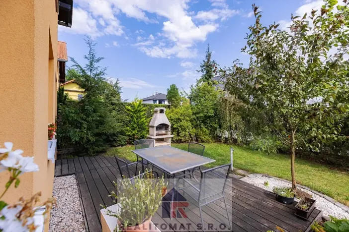 Prodej rodinného domu, Horoušany, Na Svahu, 133 m2