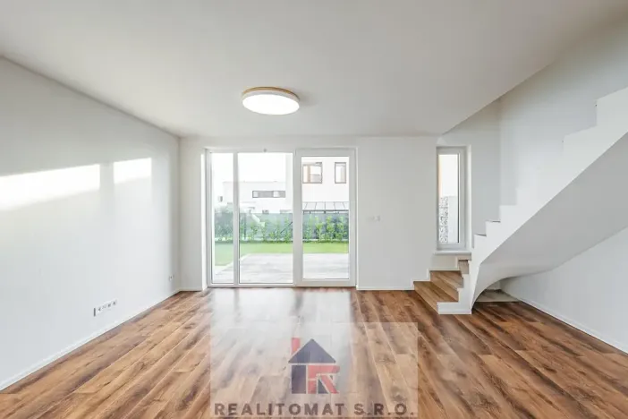 Prodej bytu 4+kk, Horoušany, Rubínová, 92 m2