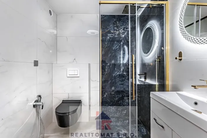 Prodej vily, Praha - Komořany, Pod lesem, 770 m2