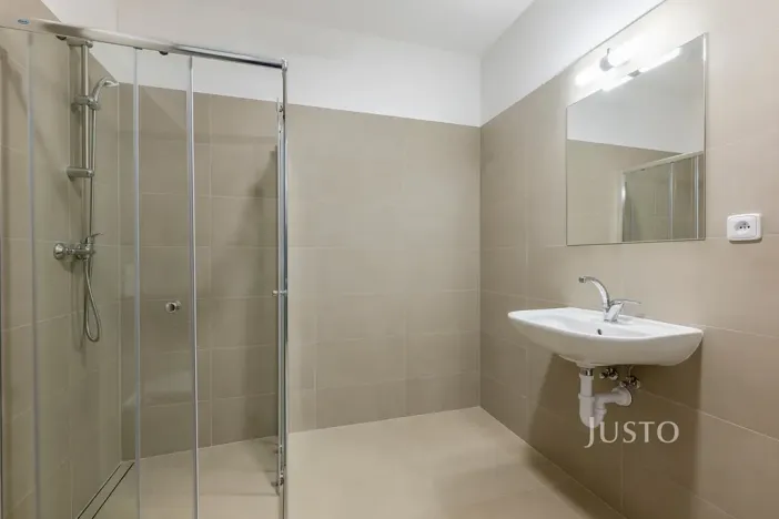 Pronájem bytu 1+kk, Staré Město, Hradišťská, 34 m2