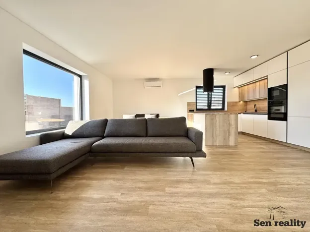 Prodej rodinného domu, Dašice, Za Barevnou, 120 m2