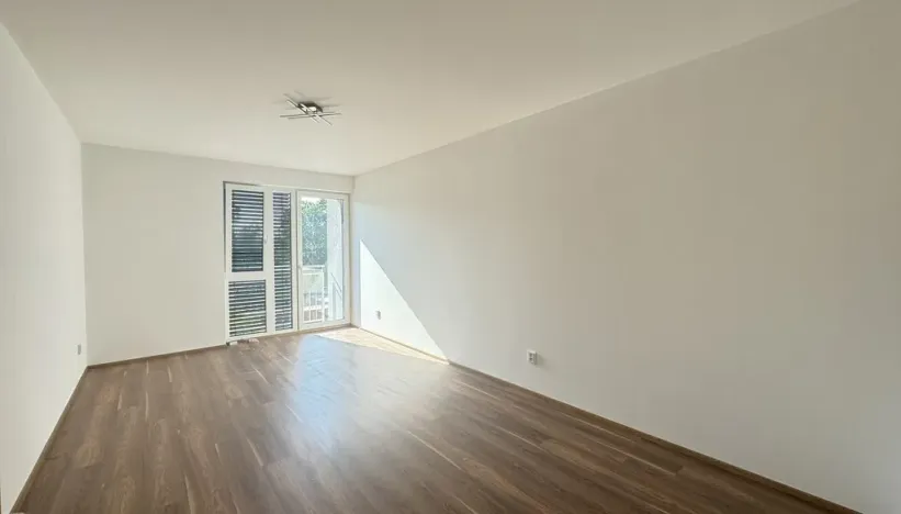 Pronájem bytu 2+kk, Pardubice - Zelené Předměstí, nábřeží Závodu míru, 80 m2