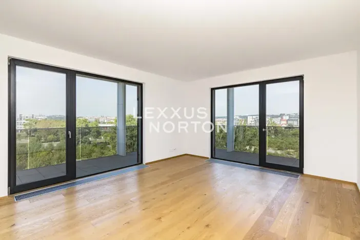 Pronájem bytu 3+kk, Praha - Karlín, Rohanské nábřeží, 90 m2