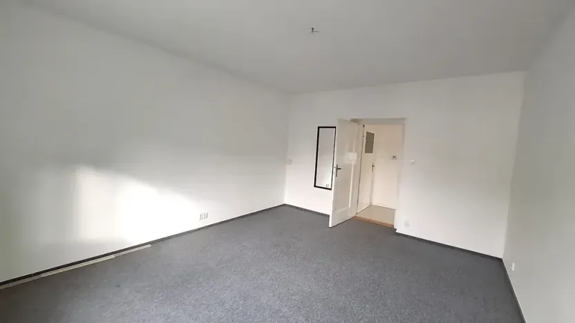 Pronájem bytu 3+1, Plzeň, Pod Záhorskem, 100 m2