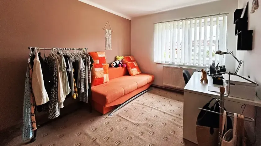 Prodej ubytování, Dešov, 2827 m2