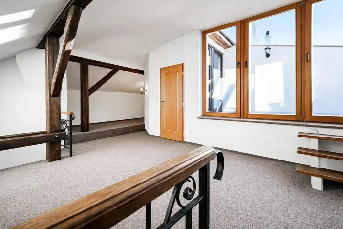 Pronájem bytu 4+kk, Praha - Vinohrady, Korunní, 145 m2