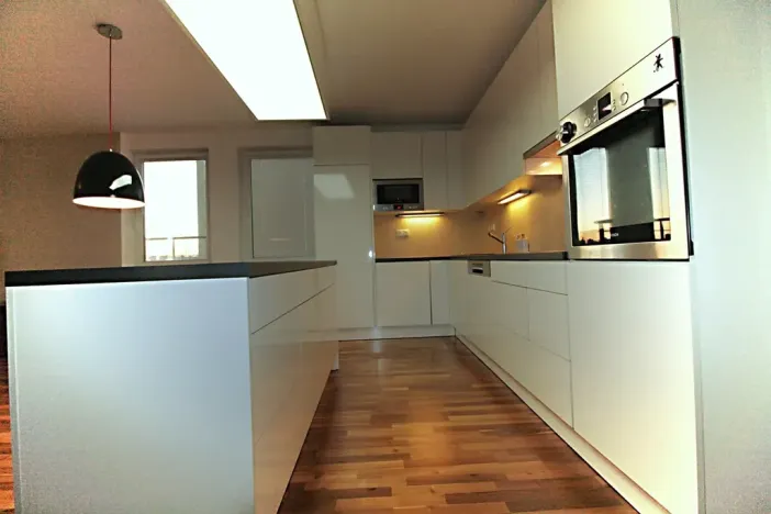 Pronájem bytu 3+kk, Praha - Krč, Hornokrčská, 93 m2