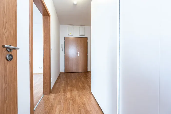 Pronájem bytu 2+kk, Praha - Kamýk, U Kamýku, 55 m2