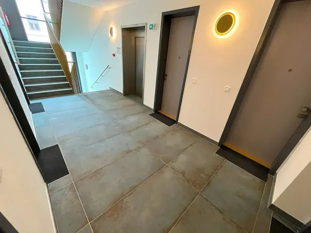 Pronájem bytu 1+kk, Brno, Slovákova, 47 m2