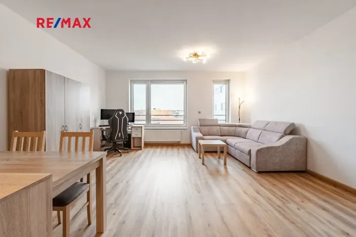 Prodej bytu 2+kk, České Budějovice, České Vrbné, 77 m2