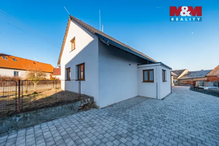 Prodej rodinného domu, Spálené Poříčí - Struhaře, 225 m2