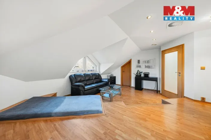 Prodej rodinného domu, Rajhrad, Dobrovského, 206 m2