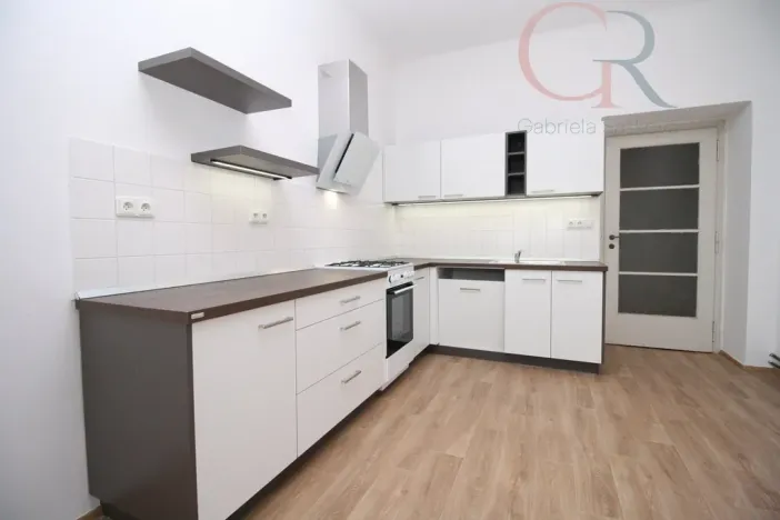 Pronájem bytu 5+1, Plzeň - Jižní Předměstí, U Trati, 130 m2