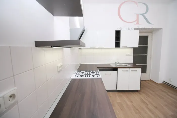 Pronájem bytu 5+1, Plzeň - Jižní Předměstí, U Trati, 130 m2