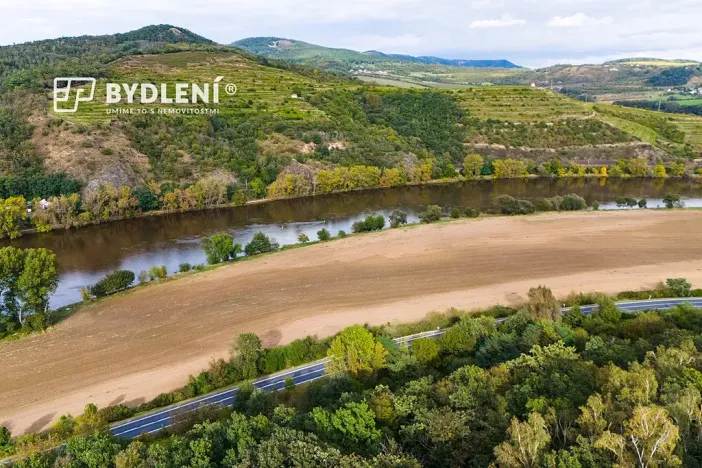 Prodej zahrady, Malé Žernoseky, 1568 m2