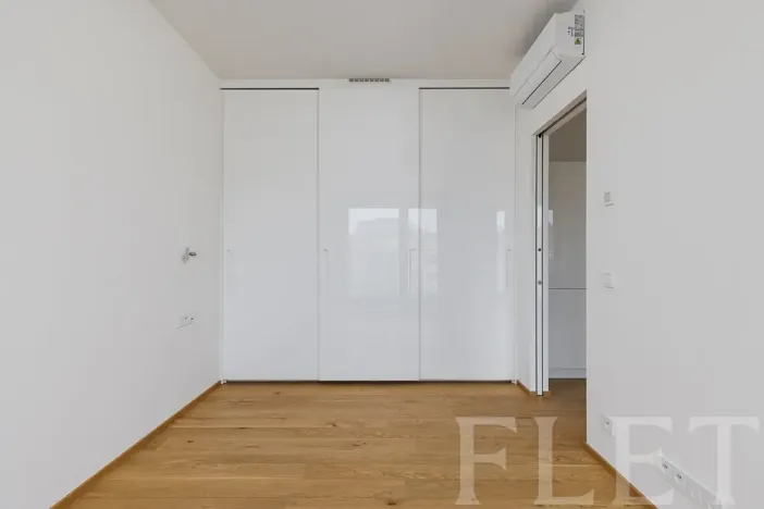 Pronájem bytu 2+kk, Praha - Bubeneč, Vítězné náměstí, 47 m2
