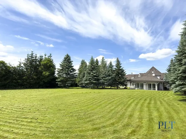 Pronájem vily, Babice, Starobabická, 728 m2