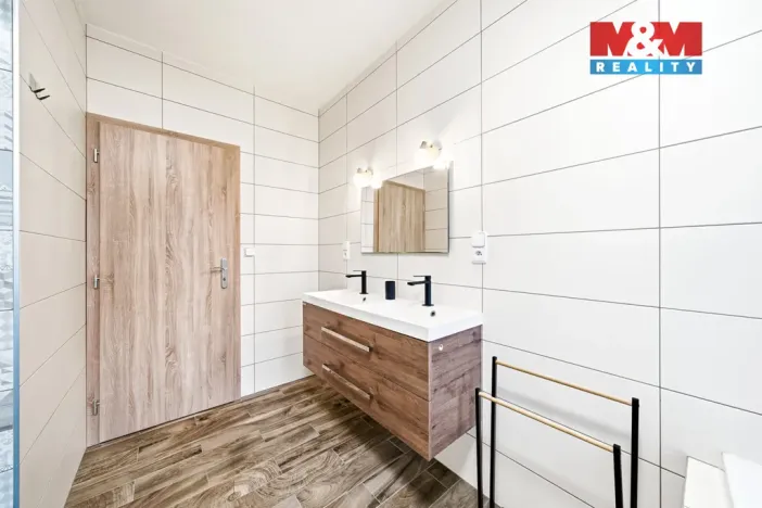 Prodej rodinného domu, Chmelík, 126 m2