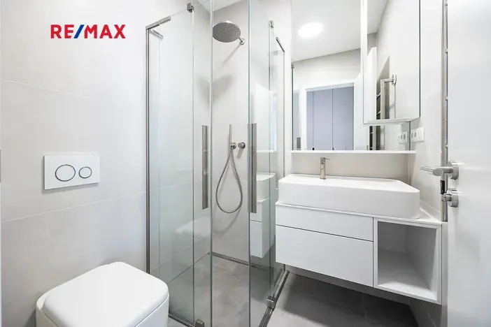 Pronájem bytu 2+kk, Praha - Vinohrady, Slezská, 43 m2