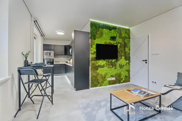 Prodej bytu 3+kk, Olomouc, Velkomoravská, 67 m2