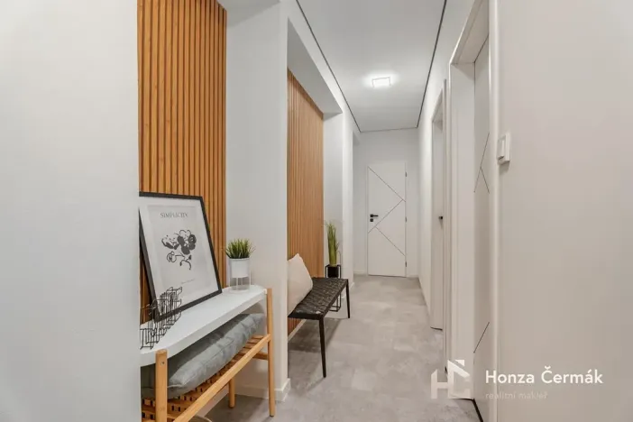 Prodej bytu 3+kk, Olomouc, Velkomoravská, 67 m2