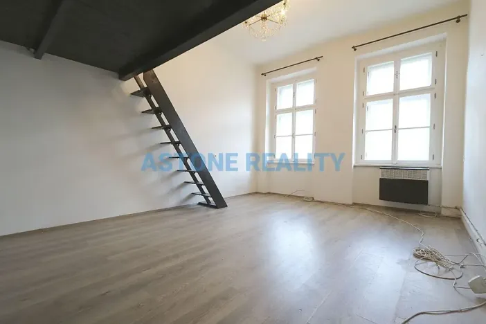 Prodej bytu 3+1, Praha - Karlín, Peckova, 96 m2