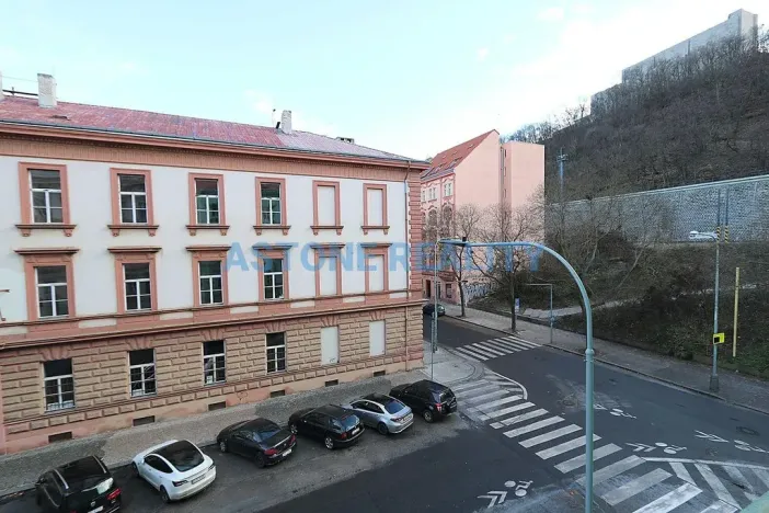 Prodej bytu 3+1, Praha - Karlín, Peckova, 96 m2