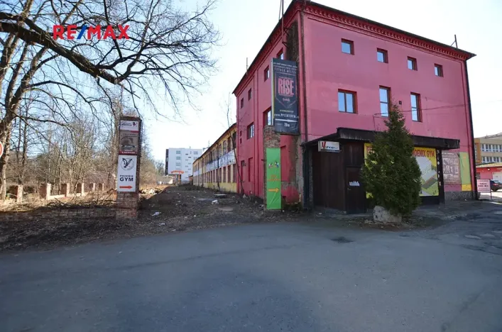Pronájem pozemku, Frýdek-Místek, Třebízského, 1000 m2