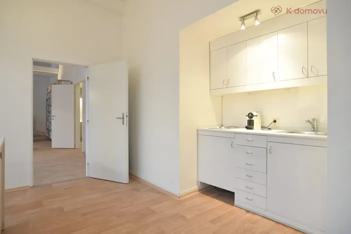 Pronájem kanceláře, Brno, Pekařská, 92 m2