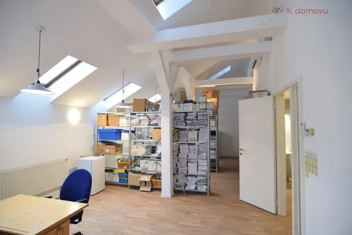 Pronájem kanceláře, Brno, Pekařská, 92 m2