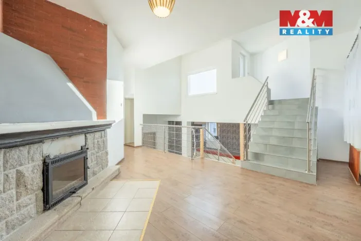 Prodej rodinného domu, Praha - Újezd nad Lesy, Velimská, 250 m2