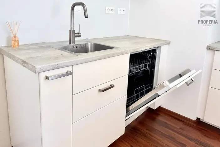 Prodej bytu 1+kk, Brno, Žabí, 27 m2